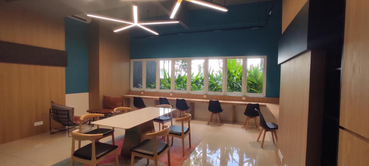 Infinite Seaview With Penang Bridge Suite With Sunrise Up To 11 Person Bayan Lepas Eksteriør bilde