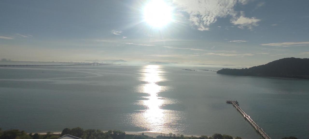 Infinite Seaview With Penang Bridge Suite With Sunrise Up To 11 Person Bayan Lepas Eksteriør bilde