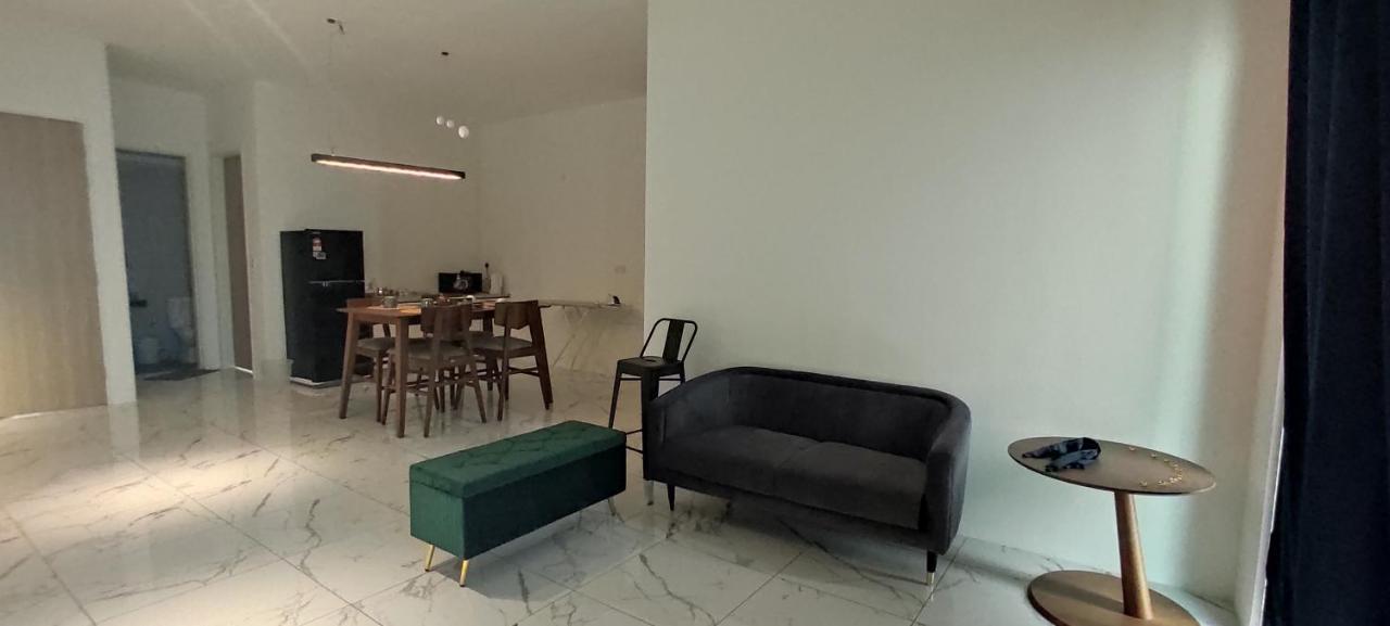 Infinite Seaview With Penang Bridge Suite With Sunrise Up To 11 Person Bayan Lepas Eksteriør bilde