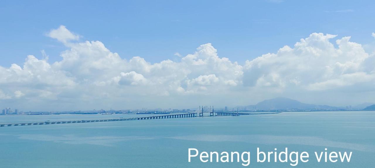 Infinite Seaview With Penang Bridge Suite With Sunrise Up To 11 Person Bayan Lepas Eksteriør bilde