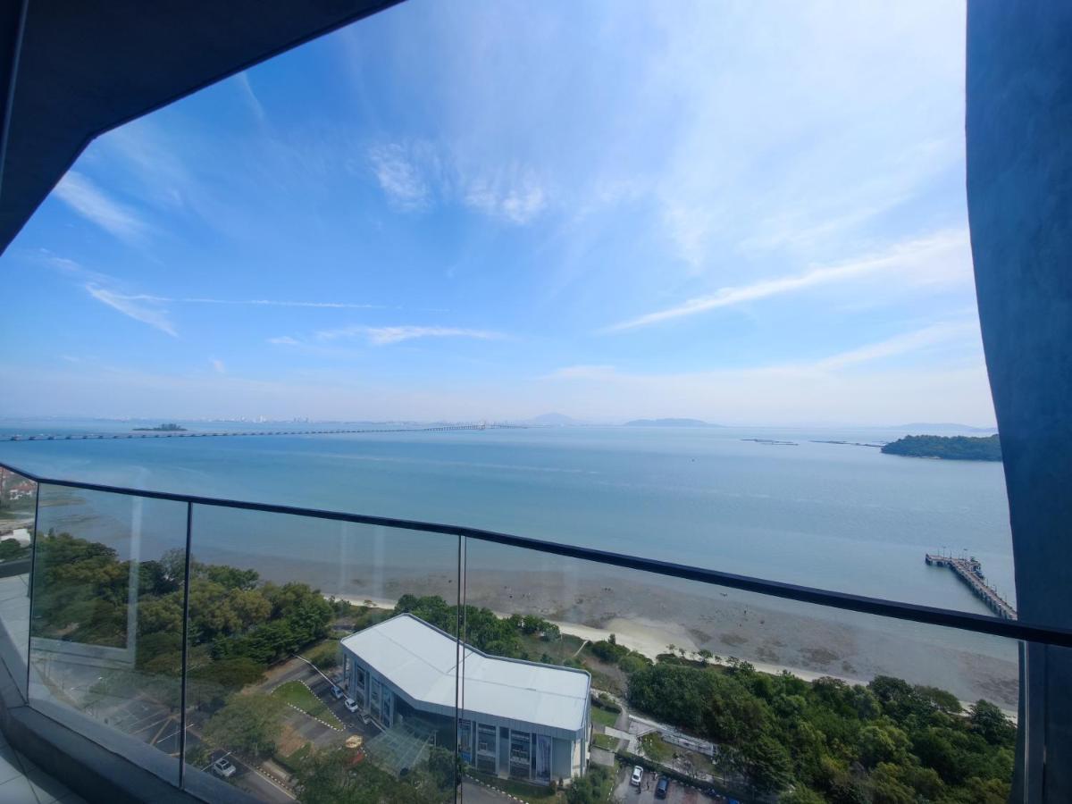 Infinite Seaview With Penang Bridge Suite With Sunrise Up To 11 Person Bayan Lepas Eksteriør bilde